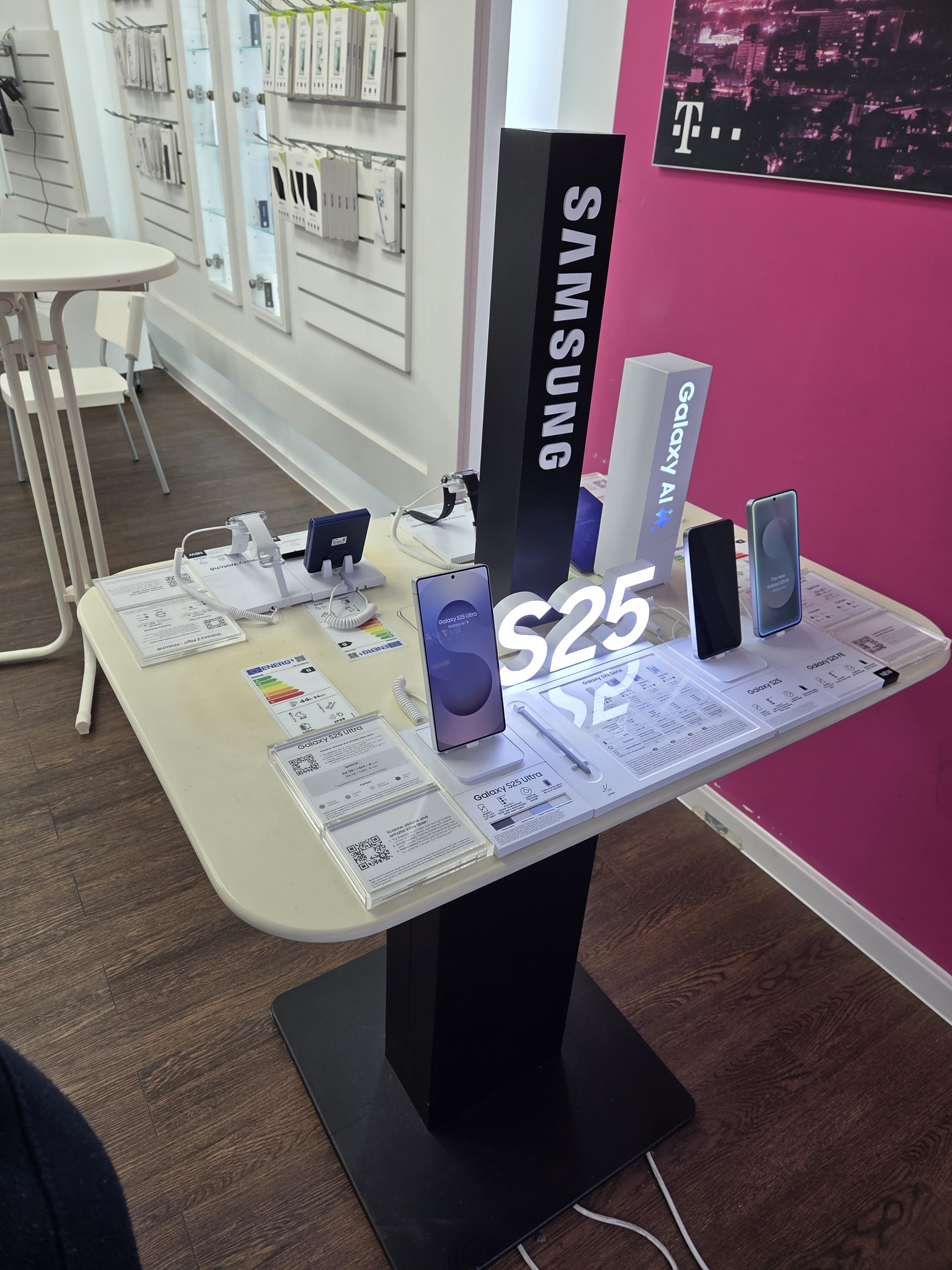 Mobilfunkshop Karlsruhe – Shopansicht 4